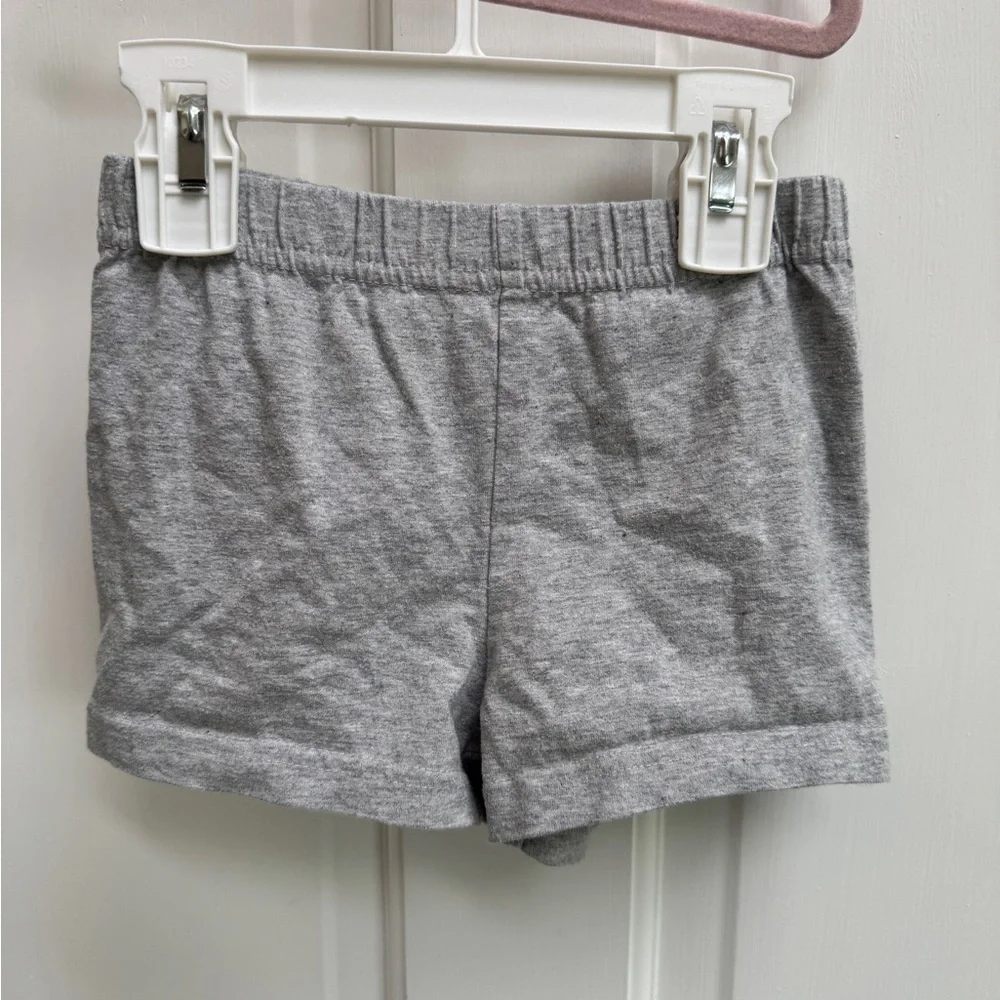 Simple Joys by Carter's 5T Girls Heather Gray Kids Gymnastics Bike Soft Shorts